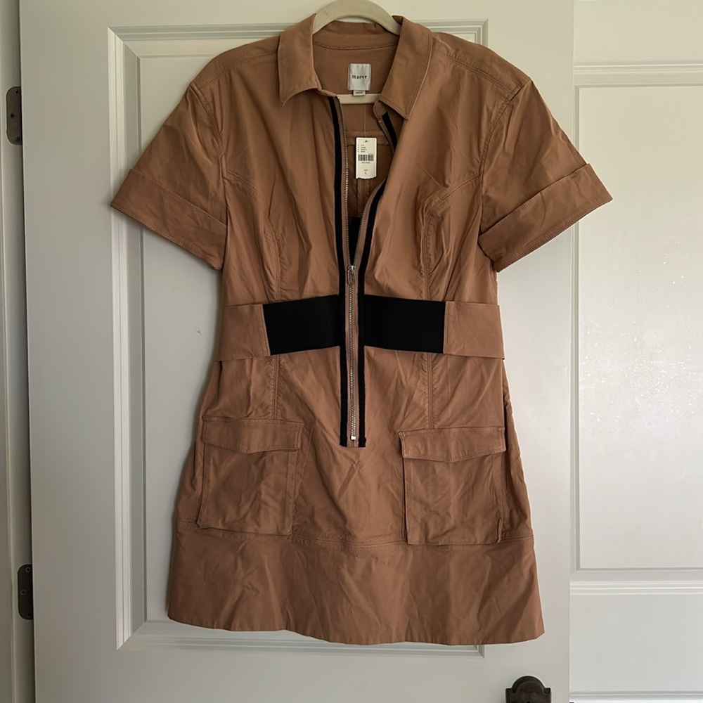 Maeve tan with black accents, Short Sleeve V-neck mini dress - size large - Picture 5 of 8